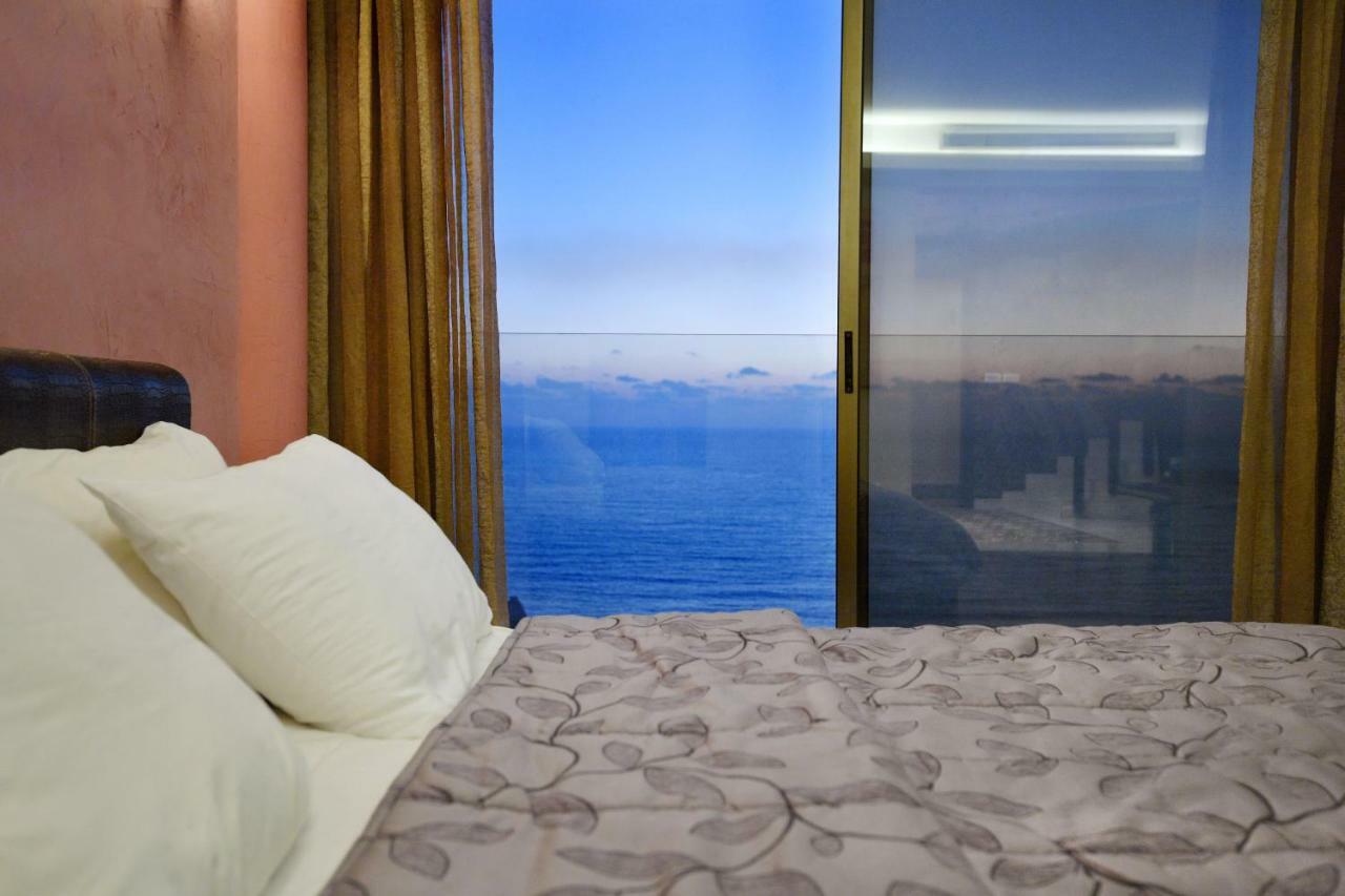 Hollywood Inn Boutique Hotel Jounieh Exterior photo